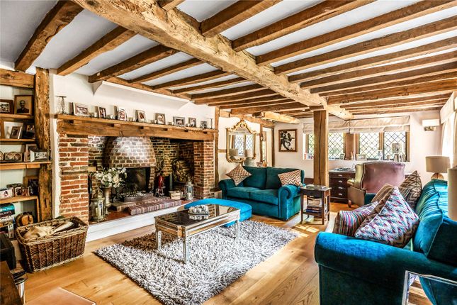 Bullswater Cottage,, Bullswater Lane, Pirbright photo 4