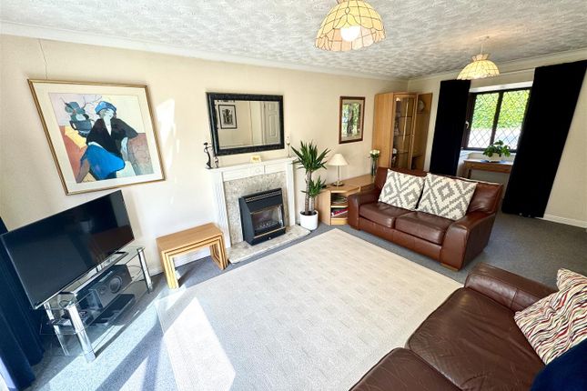 14, Churchfields, Chepstow photo 4