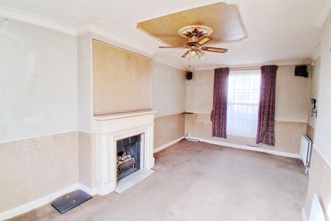 61, Church Road, West Drayton photo 2
