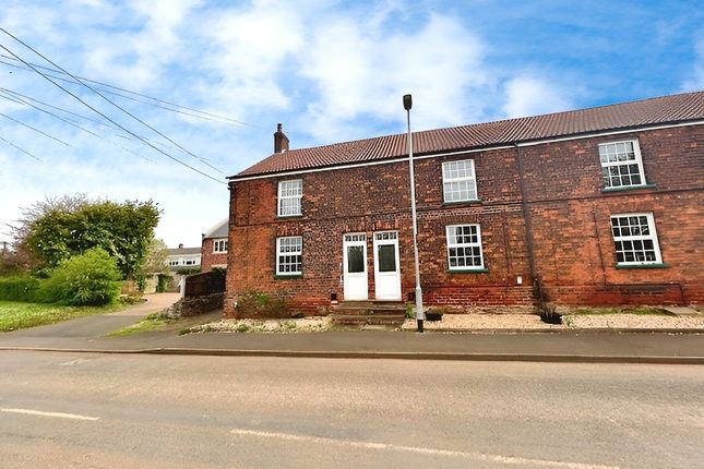 End terrace house to rent in Normanby Road, Thealby, Scunthorpe, Lincolnshire