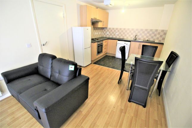 Thumbnail Flat for sale in City Link (Clock Tower) Hessel Street, Salford