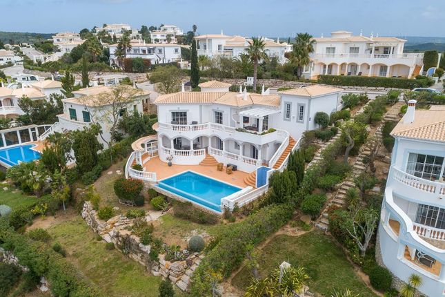 Villa for sale in Parque Da Floresta, Budens, Vila Do Bispo Algarve