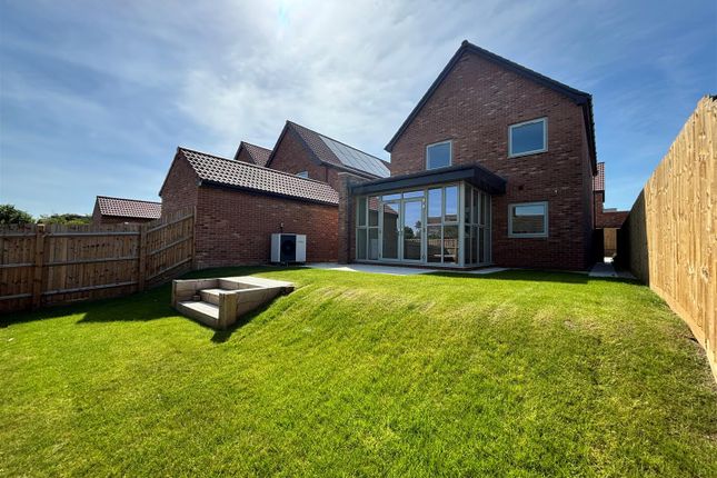 17 Primrose View, Kempsters Reach, Devizes photo 2
