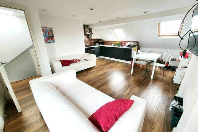Thumbnail Flat to rent in Eastern Road, Bounds Green