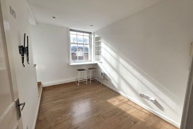 Flat 18, Pembroke Place Pier Street, Swansea photo 3