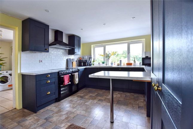 17, Courtfield, Taunton photo 2