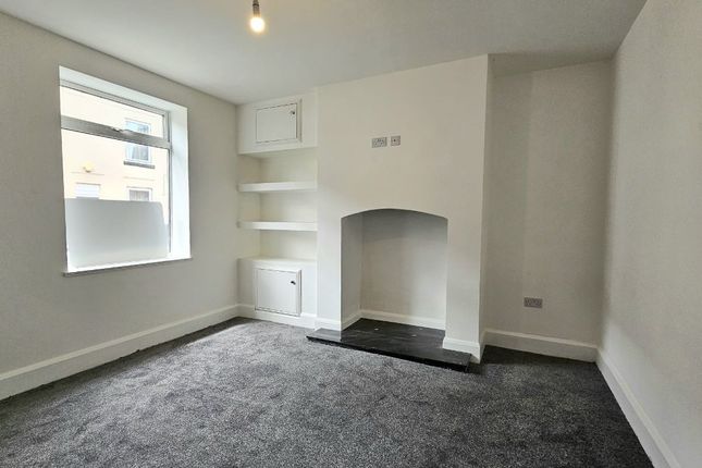 32 Oxford Street, Normanton photo 3