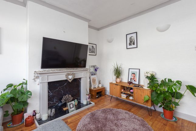 3, Ullswater Avenue, Thornton-Cleveleys photo 2