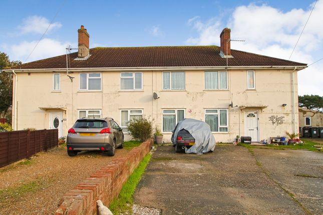 3-bed flat on 34, bournemouth, £120,000