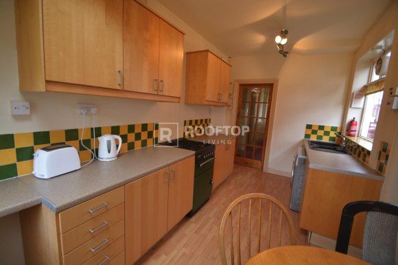 32, St. Annes Road, Leeds photo 3