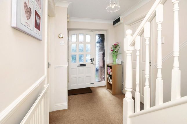 4 Springfield Gardens, Dawlish photo 4
