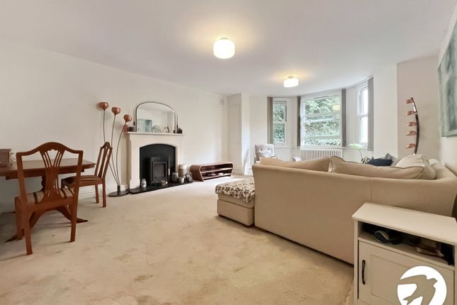 43D,, Morley Road, London photo 2