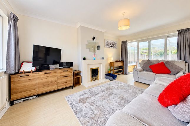 719, Hillcroft Road, Herne Bay photo 3