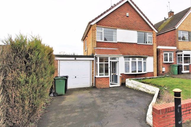 Thumbnail Detached house for sale in Glenfern Road, Bilston