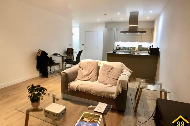 Thumbnail Flat to rent in Roosevelt Tower, Blackwall Reach, London