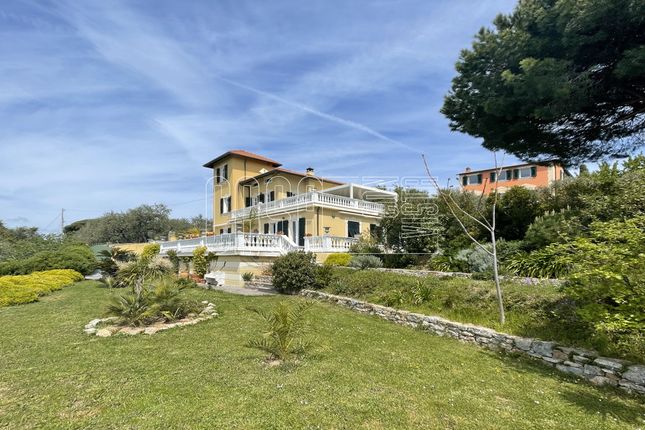 Villa for sale in Località Verazzano, 11, Lerici, La Spezia, Liguria, Italy