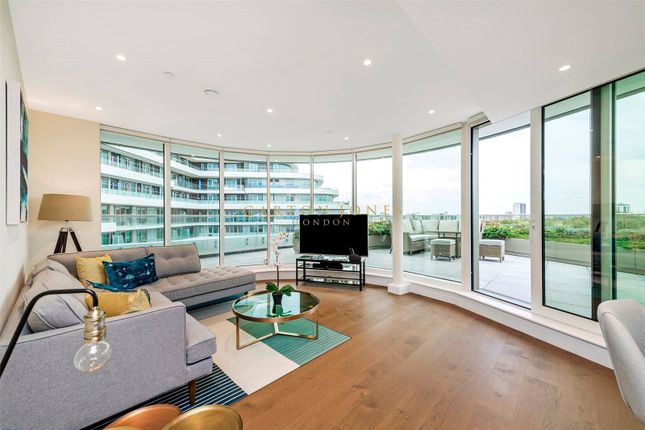 Flat for sale in Altissima House, 340 Queenstown Road, London