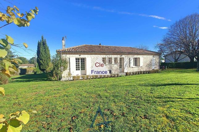 Detached house for sale in Castillonnes, Aquitaine, 47330, France