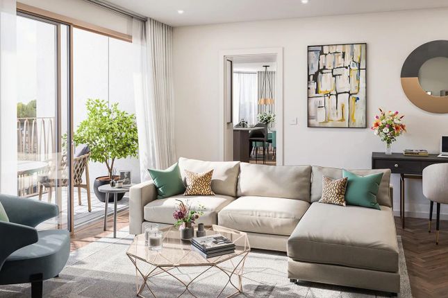Flat for sale in Kings Park Road, Fulham, London