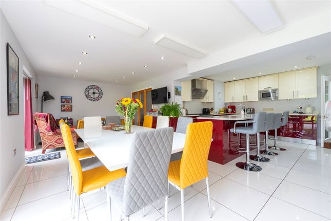 3, Reading Road, Berkshire photo 4