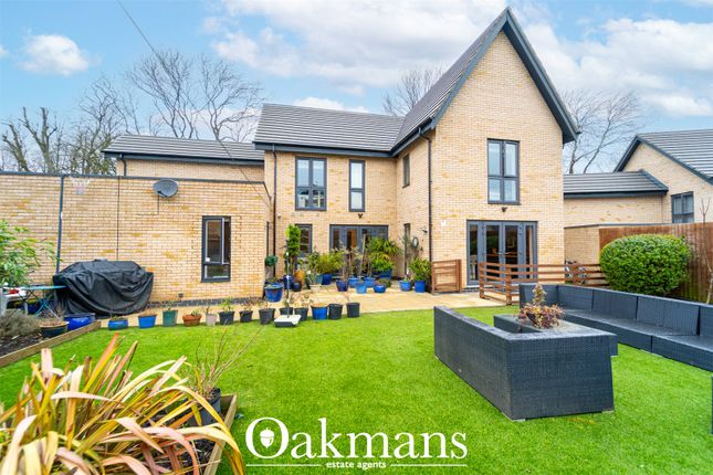 107, New House Farm Drive, Birmingham photo 2