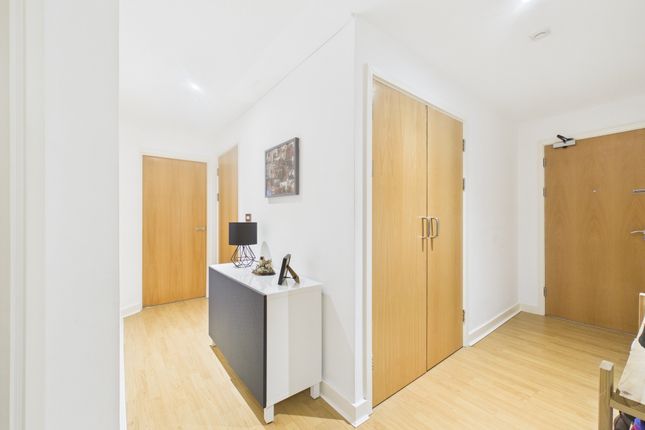 Apartment 74, Queens Court, Hull photo 3