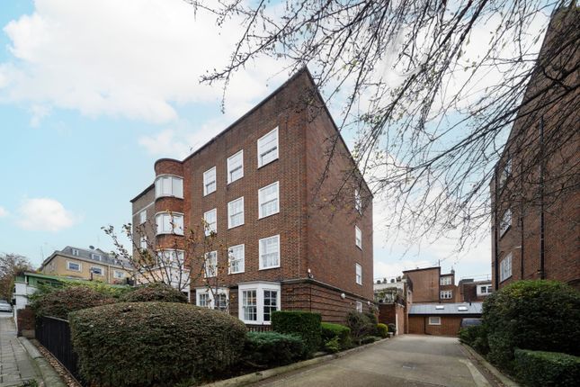 Flat 2, 94-96, Cochrane Street, London photo 3