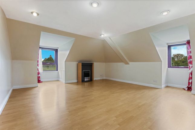 37, Glendevon Way, Dundee photo 2