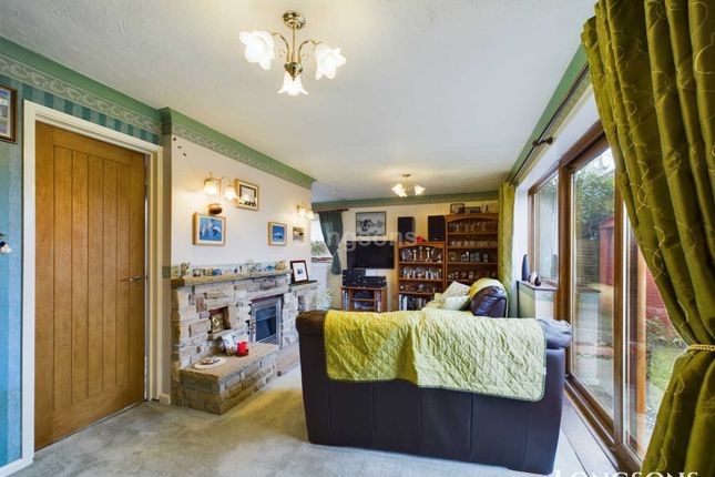 32, Wayland Avenue, Thetford photo 4