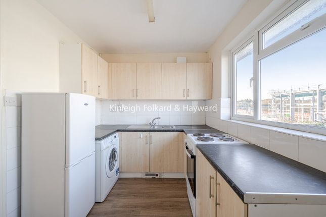 5, East Close, Barnet photo 3