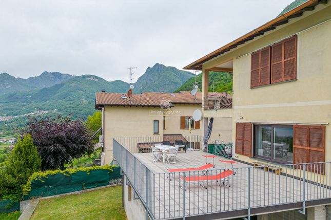 Detached house for sale in Lake Lugano, Lombardy