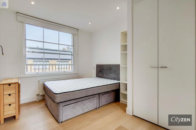 8, Ripon Court, Clyde Square, London photo 2