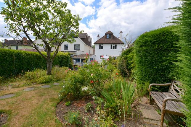 14, Hillview Road, Hatch End photo 4