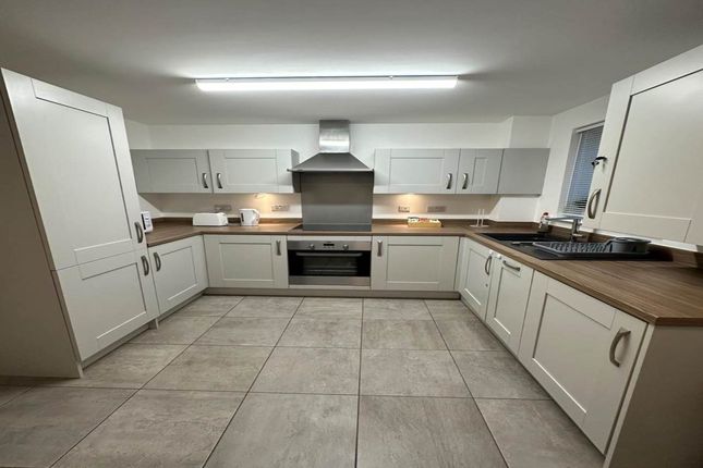 3, Willows Close, Barnsley photo 3