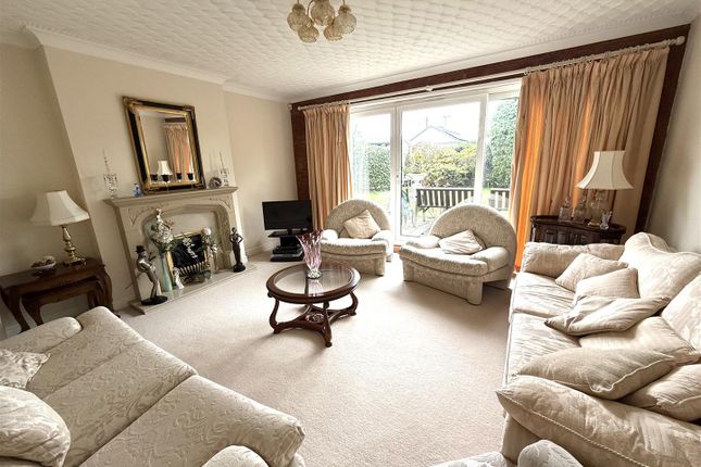 2, Mersey Close, Rugeley photo 3