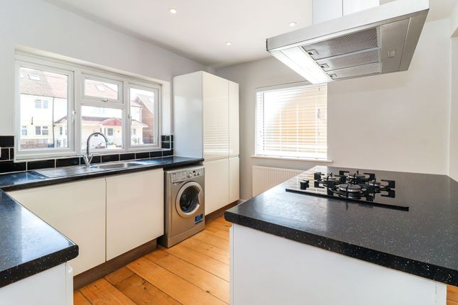 34a Mountfield Road, Hemel Hempstead photo 5