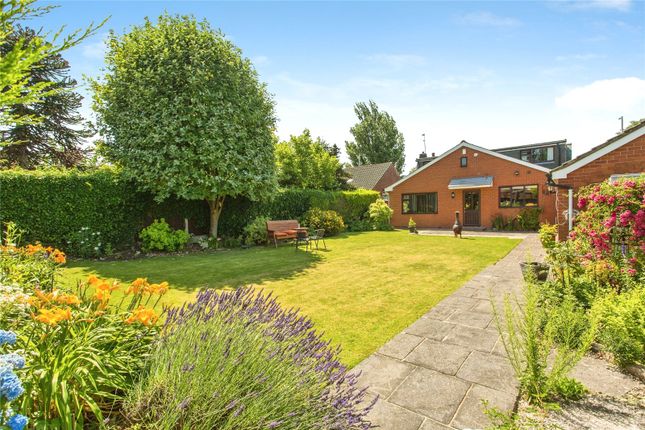 543, Leyland Lane, Lancashire photo 2