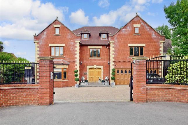 Detached house for sale in Spareleaze Hill, Loughton, Essex