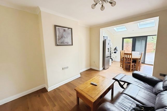 72, Cardiff photo 2