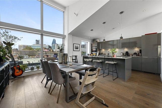 Thumbnail Flat for sale in Newspaper House, 40 Rushworth Street, London