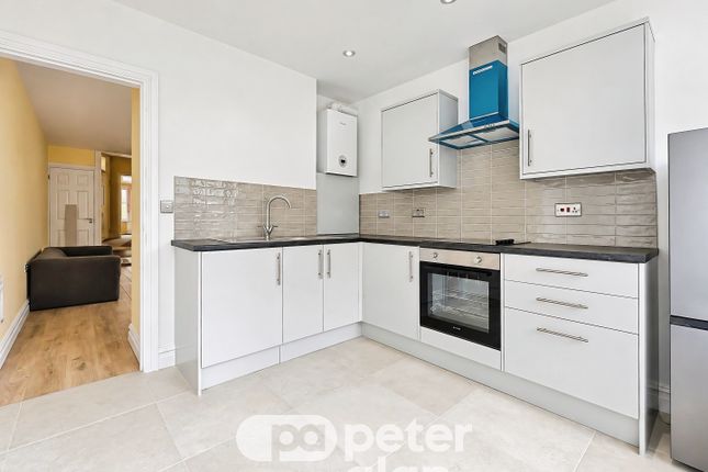 164, Cardiff photo 5