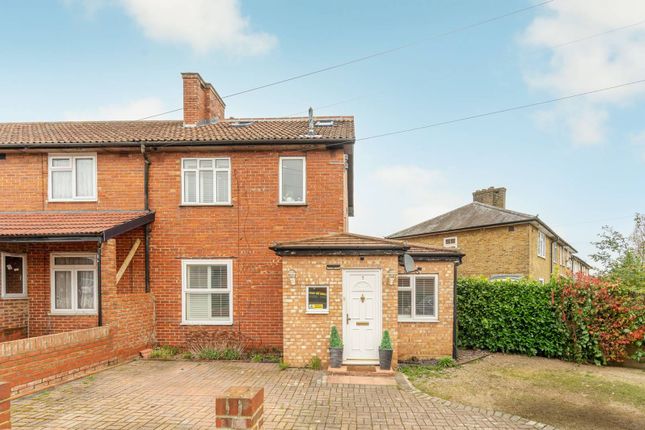 Thumbnail End terrace house to rent in St Albans Grove, Carshalton