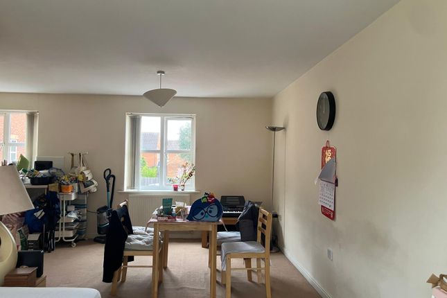 15, Thompson Court, Chilwell photo 4