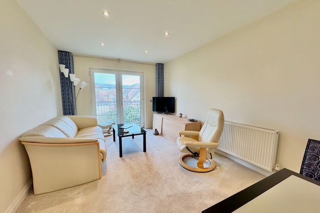 Flat 6 Rhys Court, Highcliffe Road, Swanage photo 3