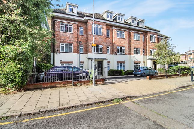 Flat to rent in Axis Court, High Mead, Harrow