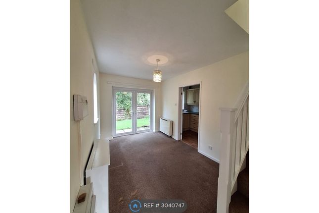 Old Manor Park, Atherton, Manchester photo 5