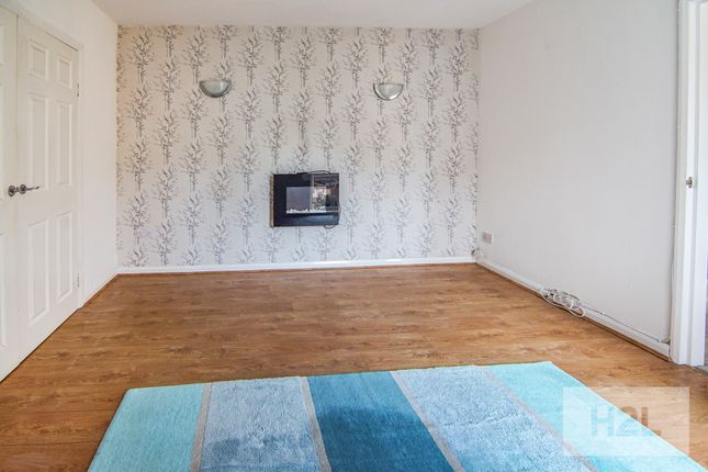 15b, Birmingham Road, Millisons Wood photo 5