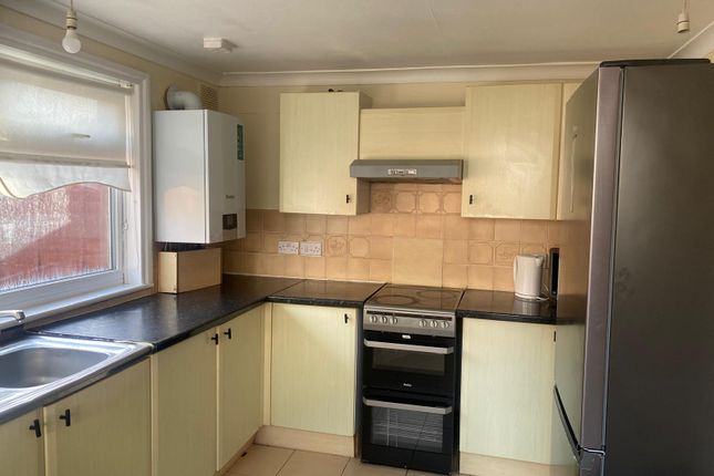 43, Oakdene Road, Uxbridge photo 5