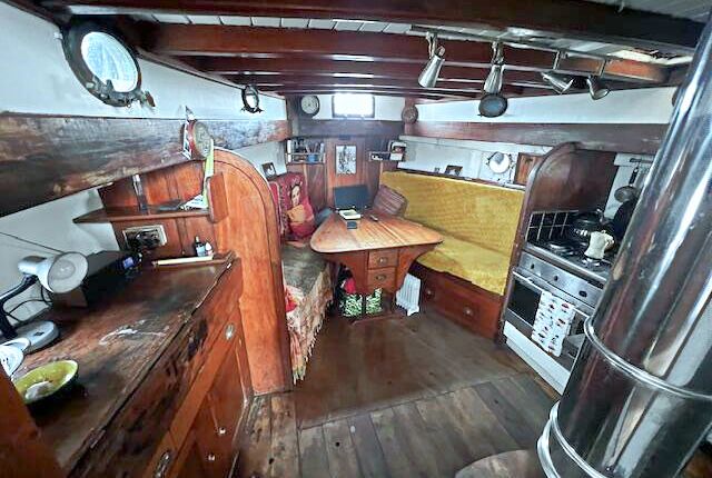 Houseboat for sale in Vicarage Lane, Port Werburgh, Rochester