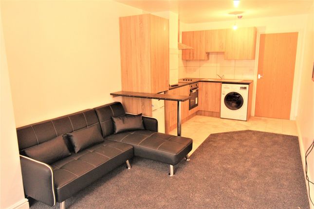 Thumbnail Flat to rent in Belgrave Gate, Leicester, Leicestershire